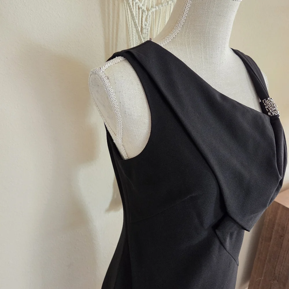 Nue By Shani Black Asymmetrical Sheath Mini Dress Size 6 NWT $290 Embelished - Picture 5 of 13